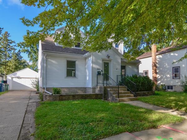 303 E 10TH STREET, Fond Du Lac, WI 54935