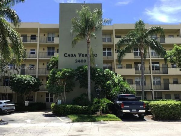 2400 NE 10th St , Unit 203, Pompano Beach, FL 33062
