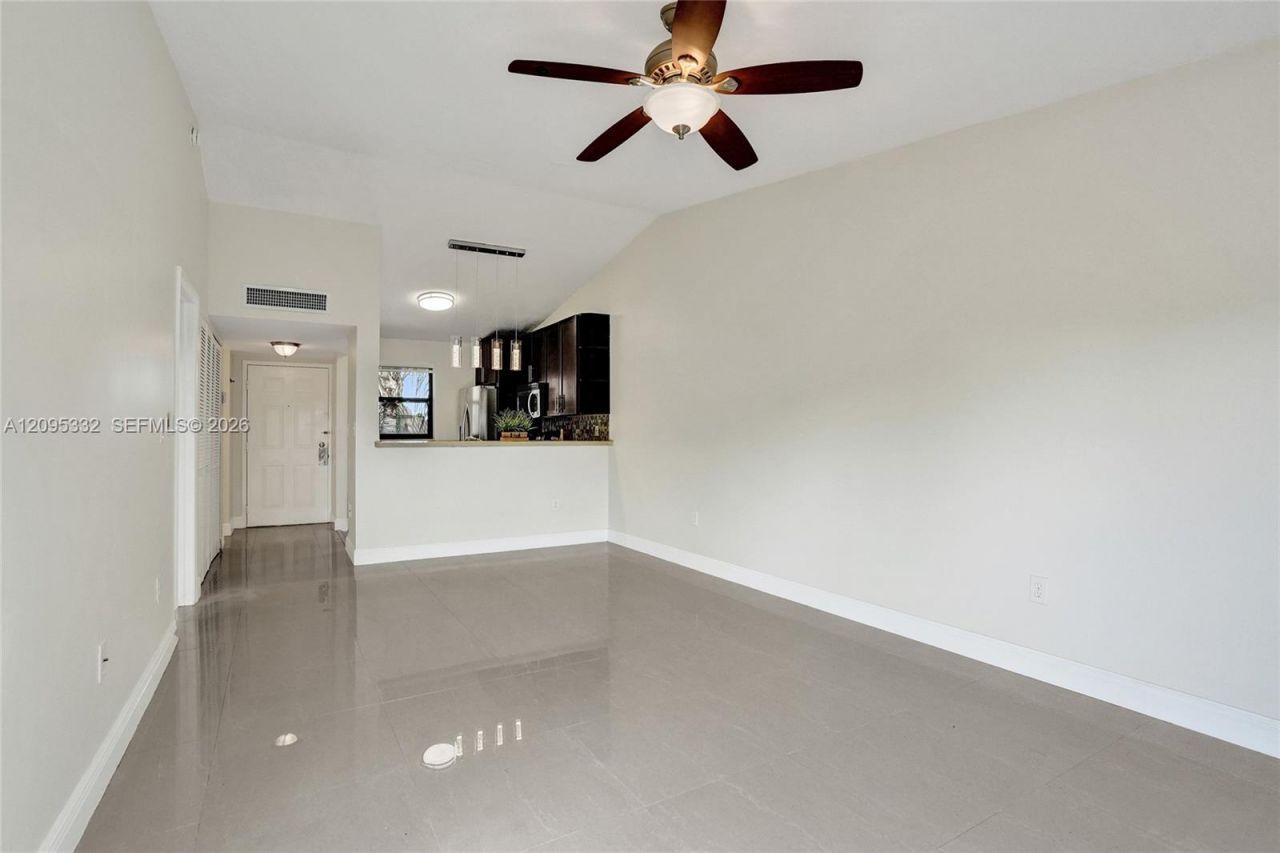 9946 Nob Hill Pl, Unit 9946, Sunrise, FL 33351 Photo