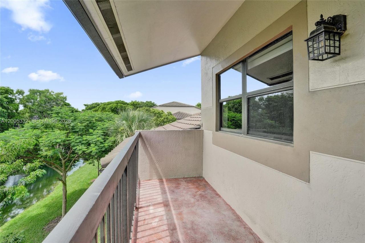 9946 Nob Hill Pl, Unit 9946, Sunrise, FL 33351 Photo