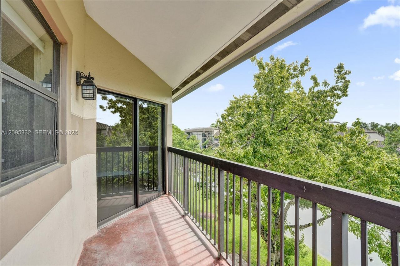 9946 Nob Hill Pl, Unit 9946, Sunrise, FL 33351 Photo