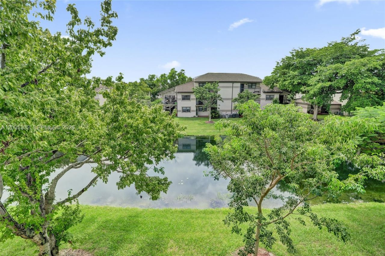 9946 Nob Hill Pl, Unit 9946, Sunrise, FL 33351 Photo