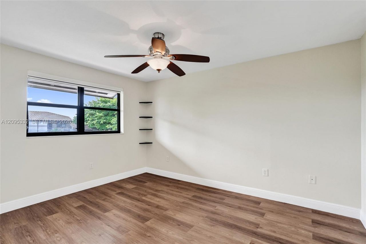 9946 Nob Hill Pl, Unit 9946, Sunrise, FL 33351 Photo