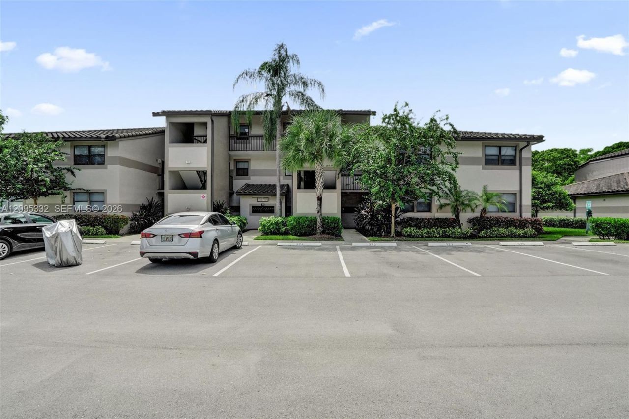 9946 Nob Hill Pl, Unit 9946, Sunrise, FL 33351 Photo