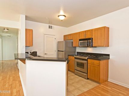 1450 Idlewild Drive, Unit 821, Reno, NV 89509 Photo