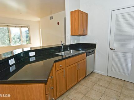 1450 Idlewild Drive, Unit 821, Reno, NV 89509 Photo
