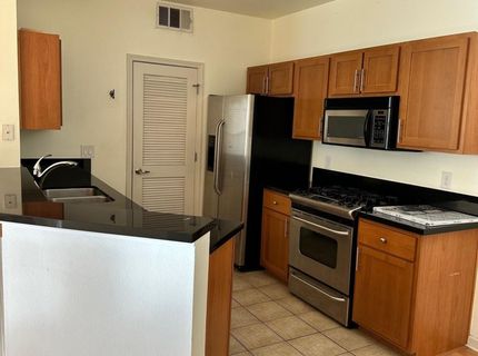 1450 Idlewild Drive, Unit 821, Reno, NV 89509 Photo