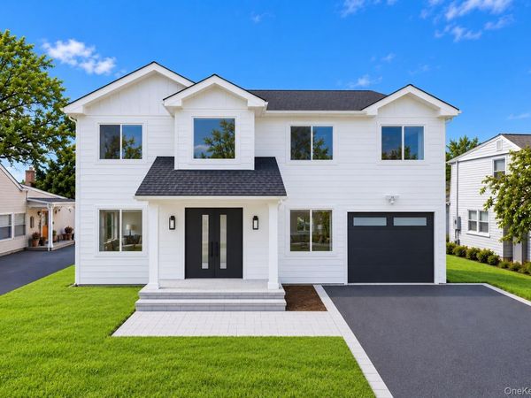 2337 Westley Road , Westbury, NY 11590