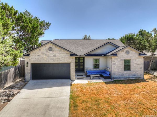 570 FOREST CRST, Canyon Lake, TX 78133