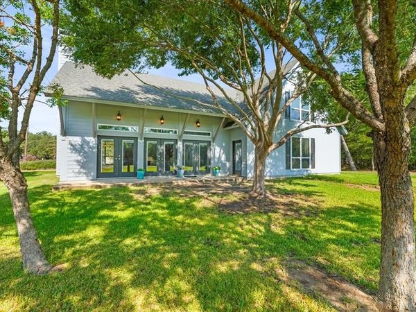 239 Lakewood Road , Trinidad, TX 75163