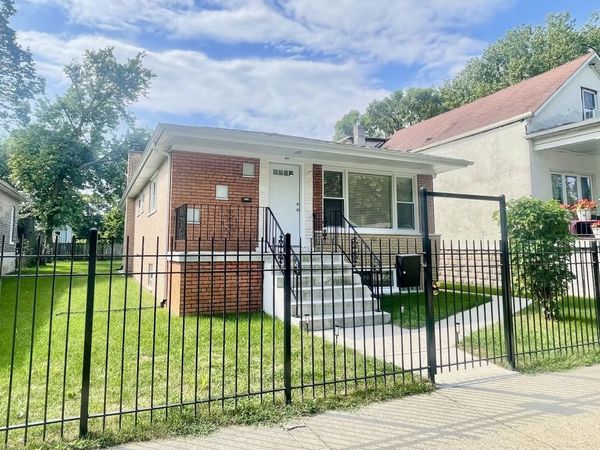 847 W 50th Street , Chicago, IL 60609