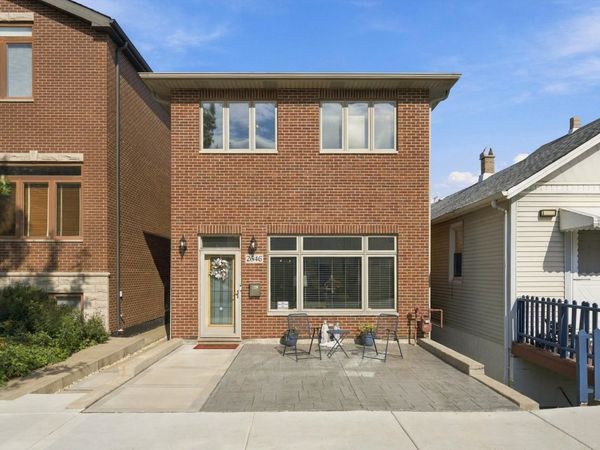 2646 S Hillock Avenue , Chicago, IL 60608