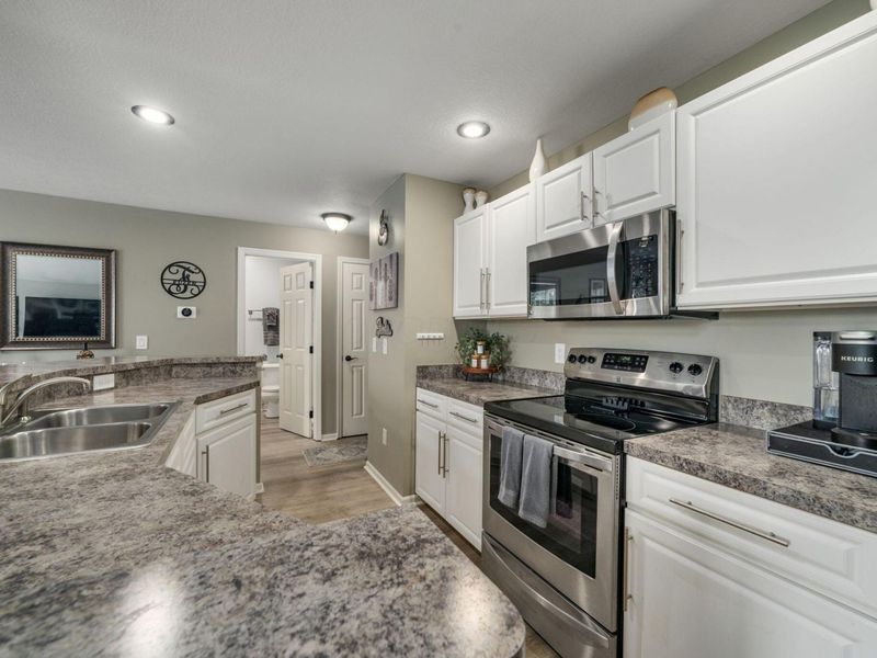 5656 Tuttle Mews Way, Dublin, OH 43016 Photo 9
