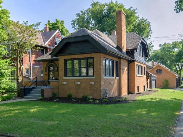 2804 N 44th STREET, Milwaukee, WI 53210