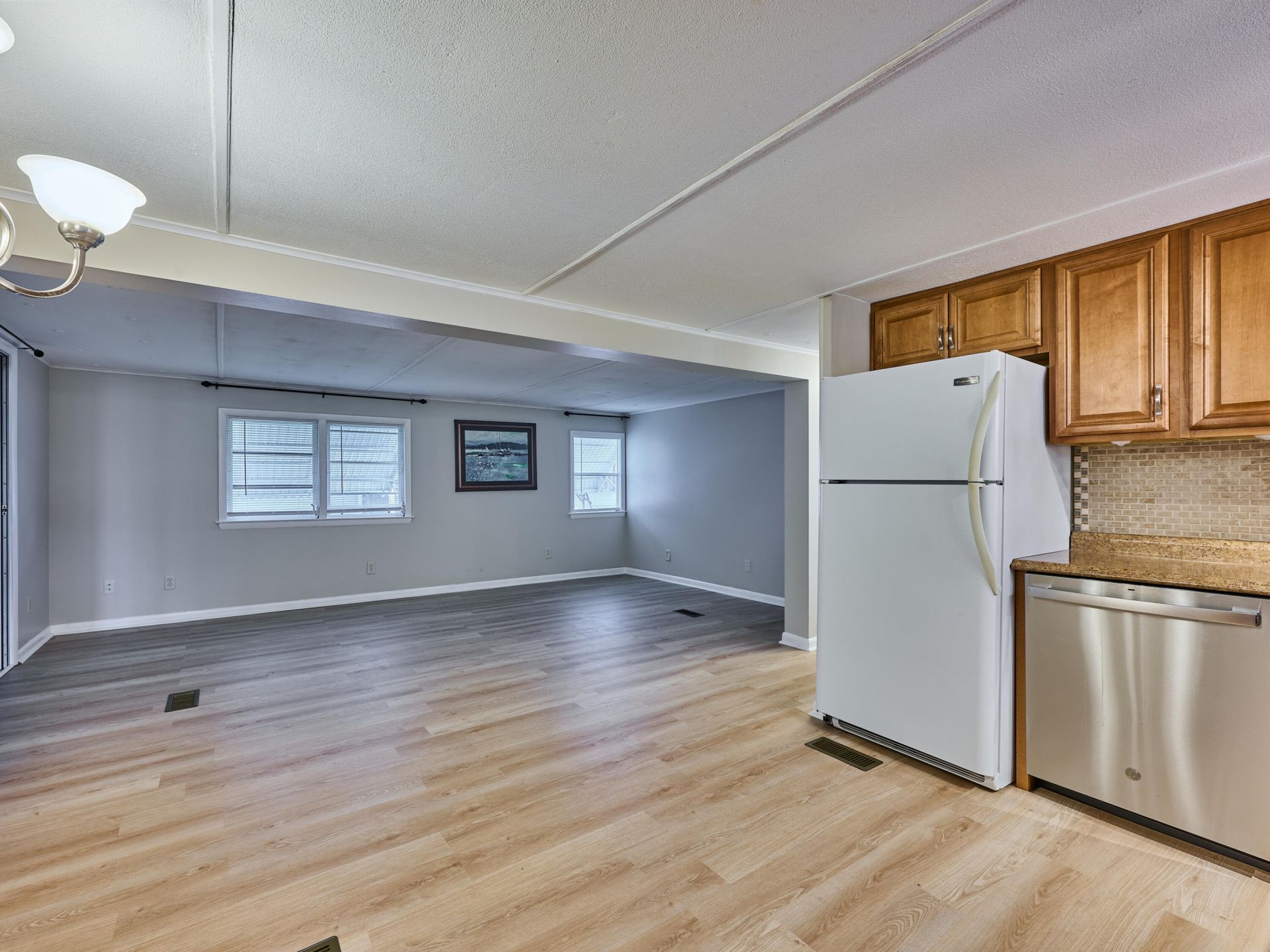 7965 SE Wren Avenue, Hobe Sound, FL 33455 Photo