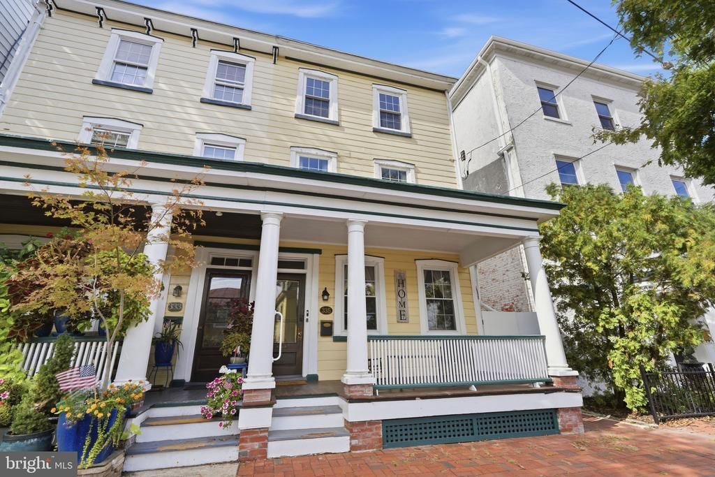 335 RADCLIFFE STREET , BRISTOL, PA 19007