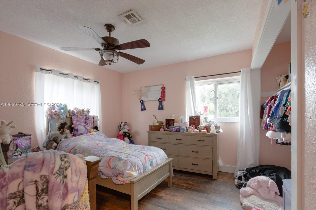 4875 SW 163rd Ave , Southwest Ranches, FL 33331 Photo
