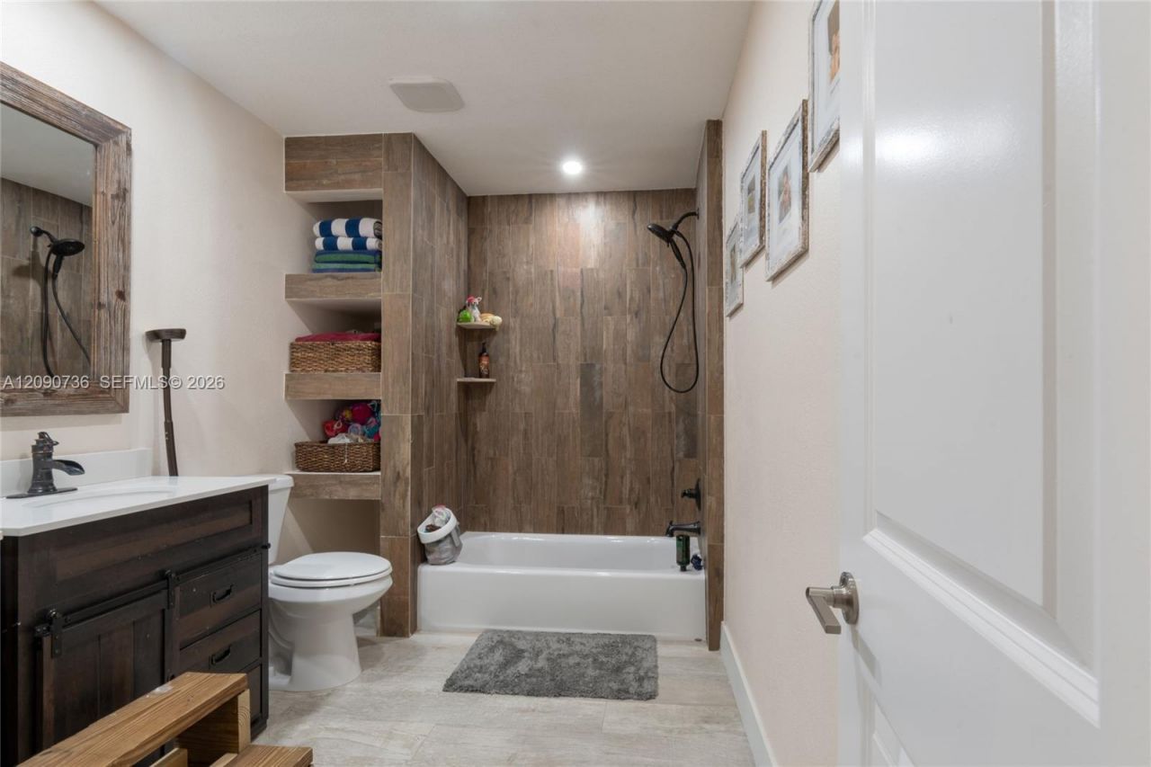 4875 SW 163rd Ave , Southwest Ranches, FL 33331 Photo