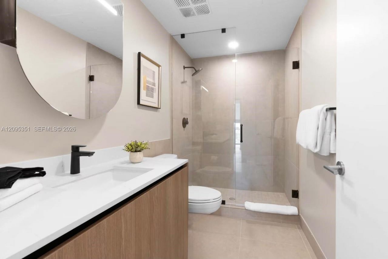 Please Call For Address, Unit 612, Miami Beach, FL 33141 Photo