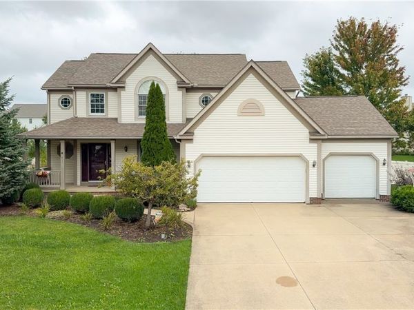 411 Hillbrook Drive, Cuyahoga Falls, OH 44223