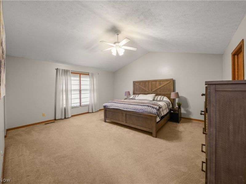 411 Hillbrook Drive, Cuyahoga Falls, OH 44223 Photo 27