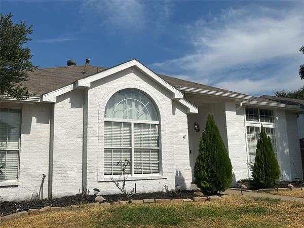 2722 Kingsbury Drive, Garland, TX 75040
