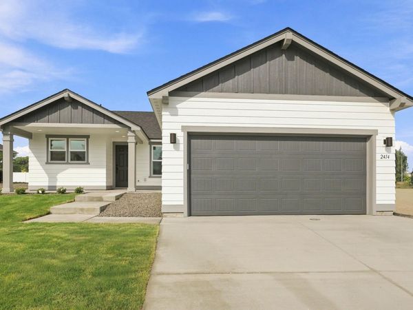 2414 Annie Pl, Cheney, WA 99004