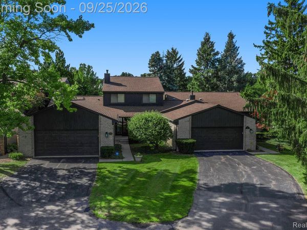 4190 WABEEK LAKE Drive S, West Bloomfield Township, Mi 48302