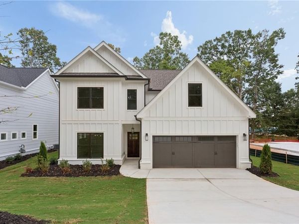 2262 Belmont Circle, Smyrna, GA 30080