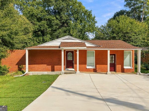 3153 Shallowford Road NE, Chamblee, GA 30341
