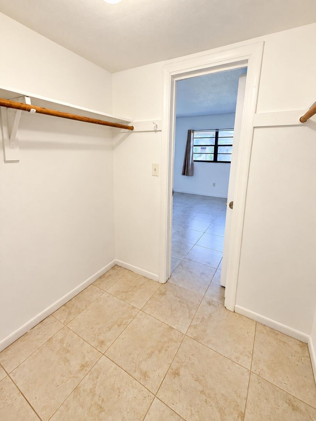 2050 Oleander Boulevard, Unit 7-104, Fort Pierce, FL 34950 Photo