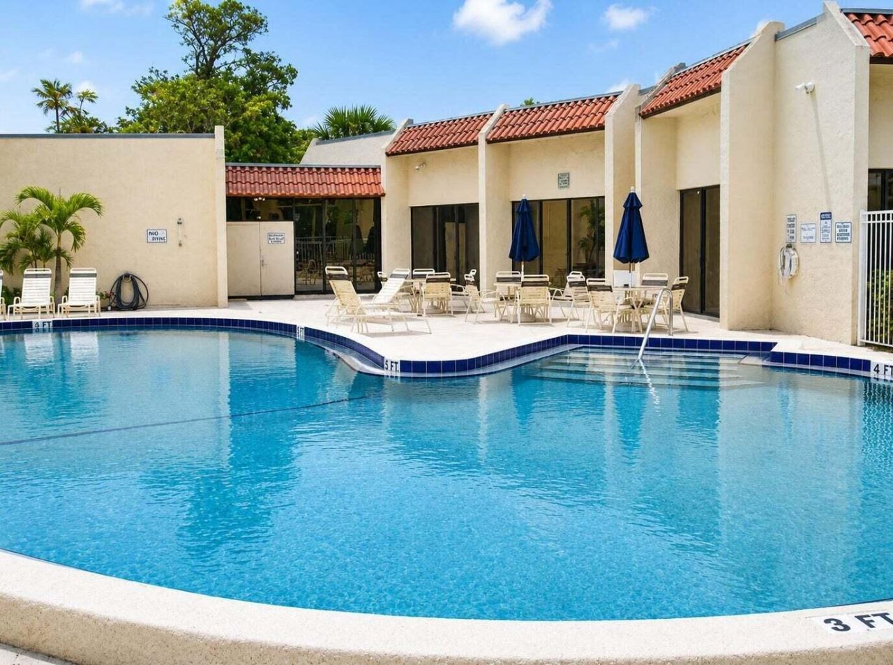2050 Oleander Boulevard, Unit 7-104, Fort Pierce, FL 34950 Photo