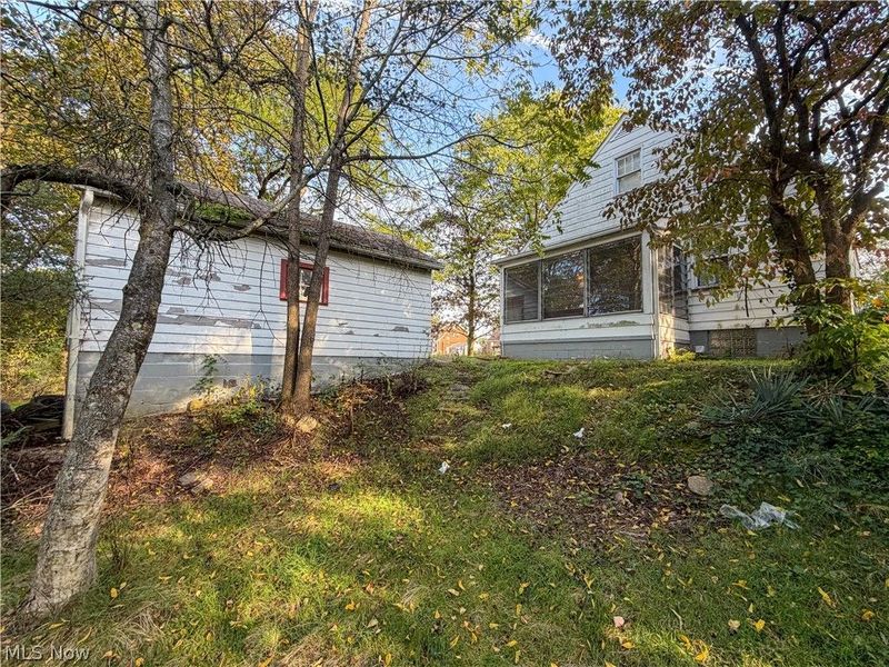 426 E Laclede Avenue , Youngstown, OH 44507 Photo 17