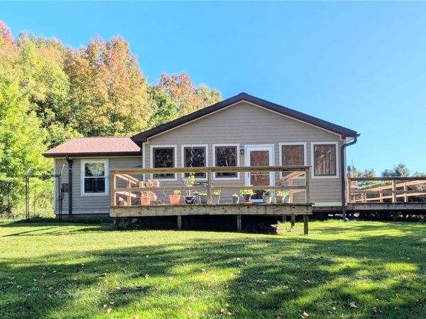 221 LeJohn Ext, Hobart, NY 13842