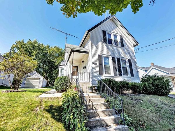 1316 S 13TH STREET, Manitowoc, WI 54220