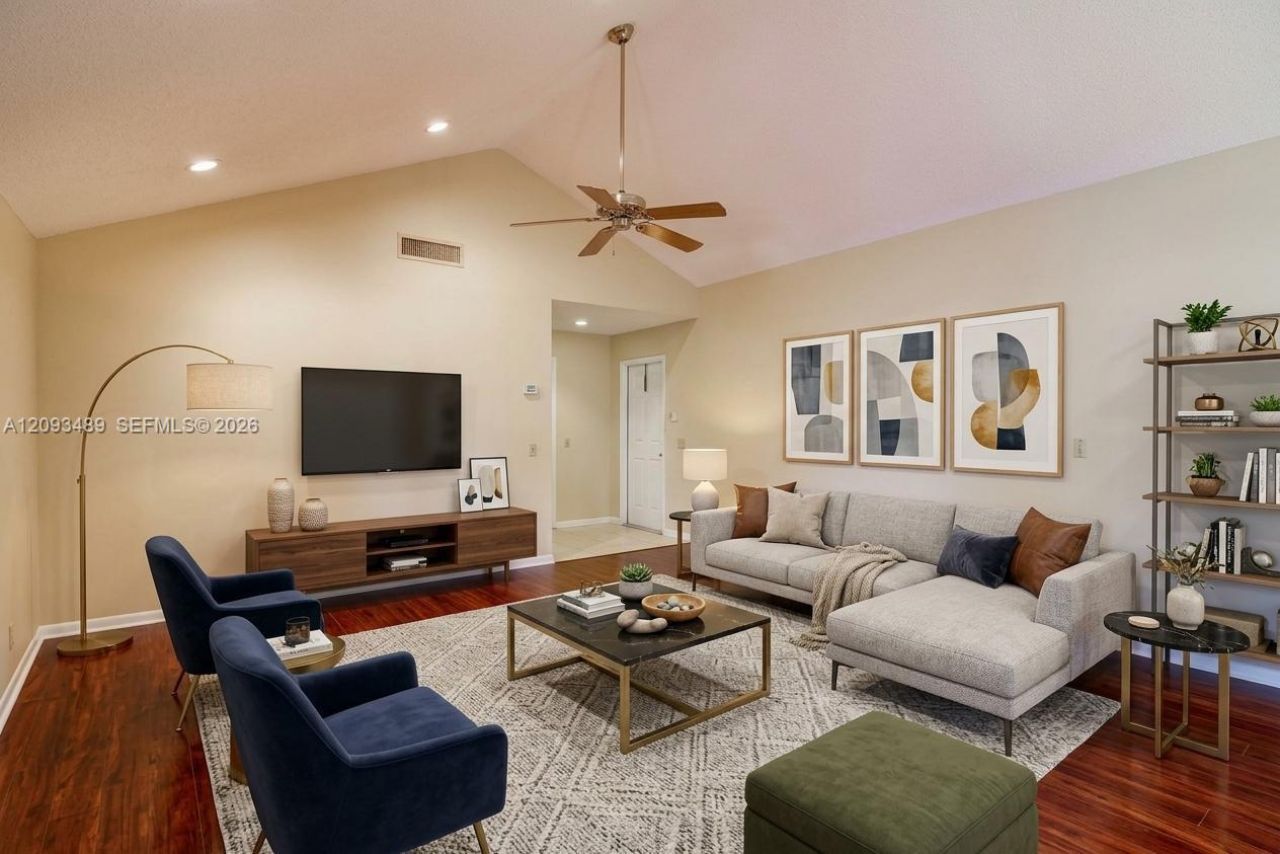 2156 Baton Rouge, Weston, FL 33326 Photo