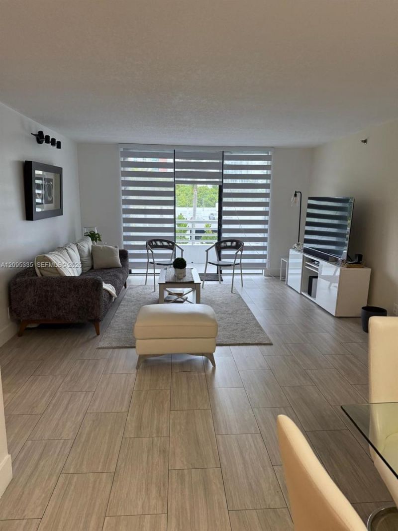 3300 NE 192nd St , Unit 414, Aventura, FL 33180 Photo