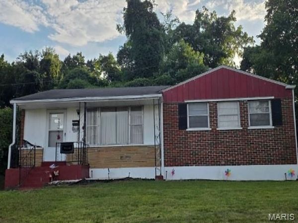 7312 Esterbrook Drive , Jennings, MO 63136