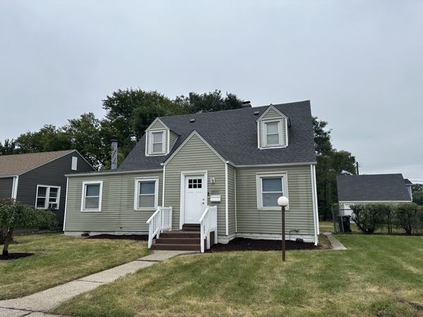 200 Porter Street , Gary, IN 46406