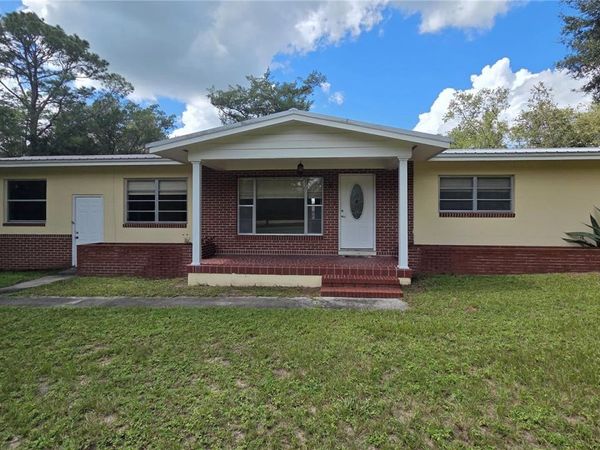 509 N COURT STREET , BRONSON, FL 32621