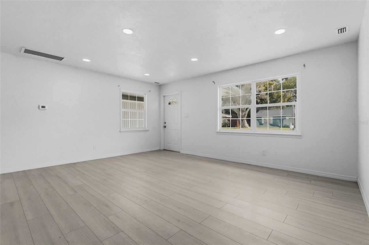 2901 Poplar Street, Sarasota, FL 34237 Photo