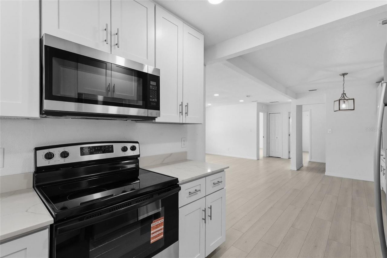 2901 Poplar Street, Sarasota, FL 34237 Photo