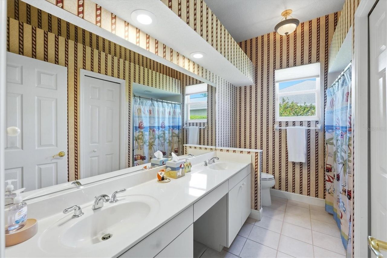2012 NW 84th Street Circle, Bradenton, FL 34209 Photo
