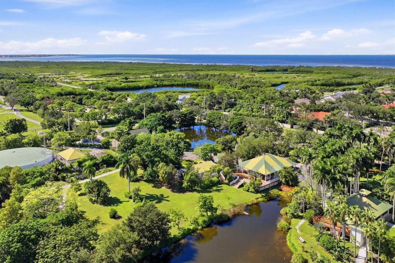 2012 NW 84th Street Circle, Bradenton, FL 34209 Photo