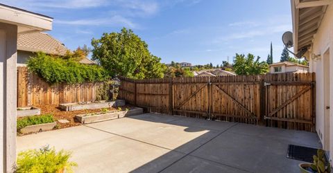 1626 Caislean Way, Folsom, CA 95630 Photo