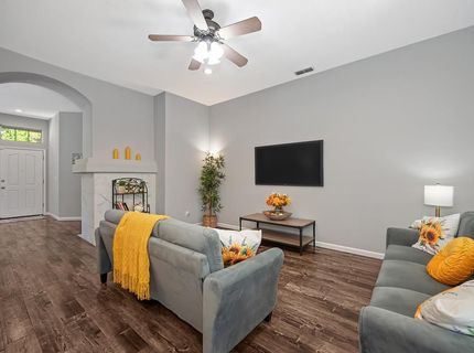 150 Elkins Cir, Folsom, CA 95630 Photo