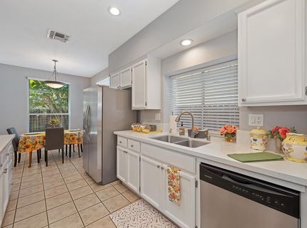 150 Elkins Cir, Folsom, CA 95630 Photo