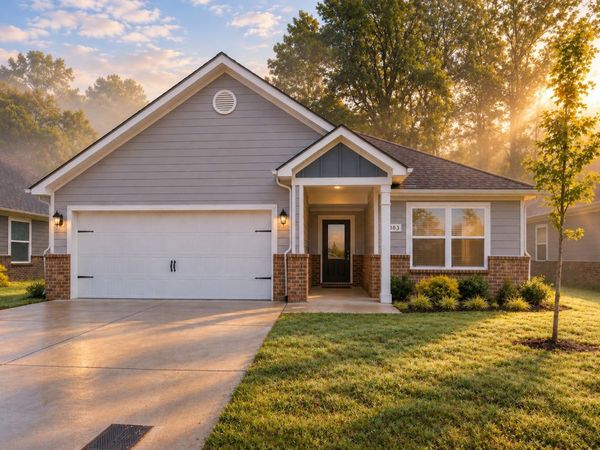 1003 Autumnwood Drive , Dickson, TN 37055