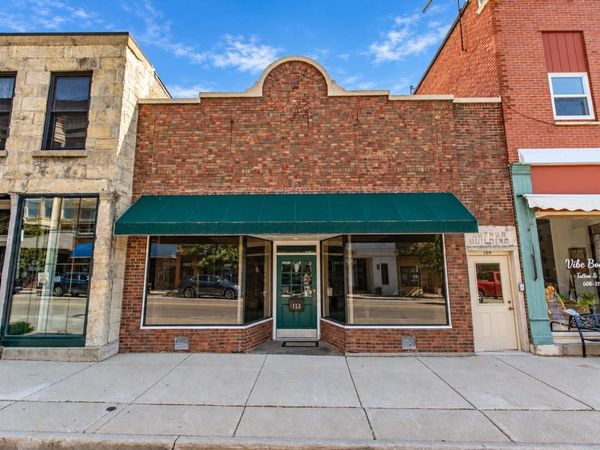 113 N Iowa Street, Dodgeville, WI 53533