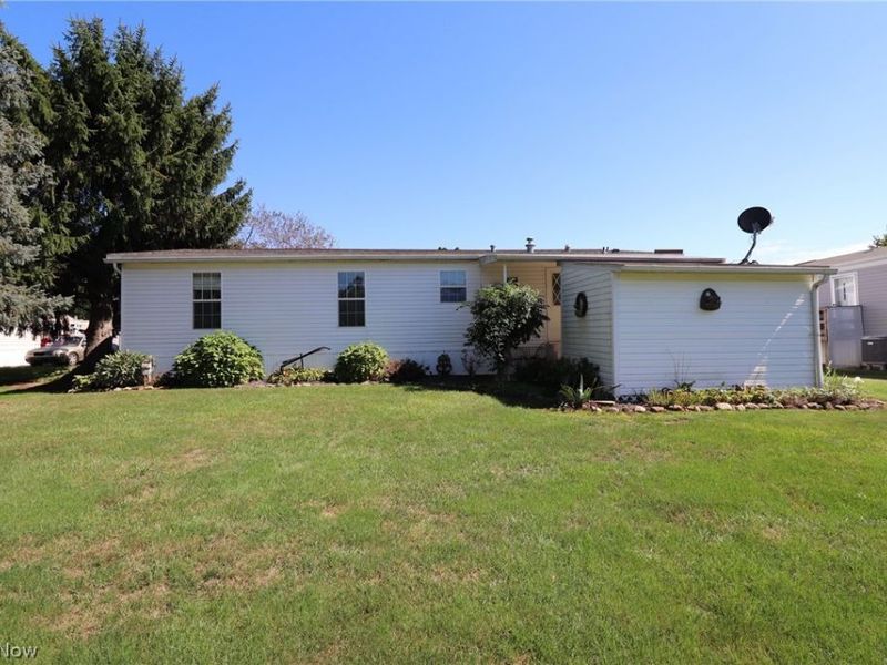 106 Shawnee Lane, Unit 106, Creston, OH 44217 Photo 21